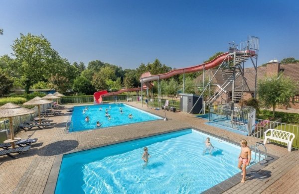 vakantiepark in limburg met zwembad